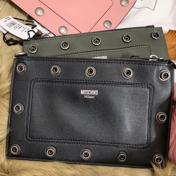 Authentic MOSCHINO Leather 3 in 1 design clip zip Crosby - Picture 15 of 15